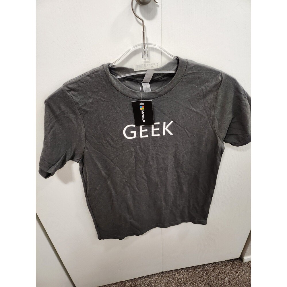 Lot of 3, NEW, Vintage Microsoft Cropped "GEEK" Gray T-Shirt Sz Med (Petite)